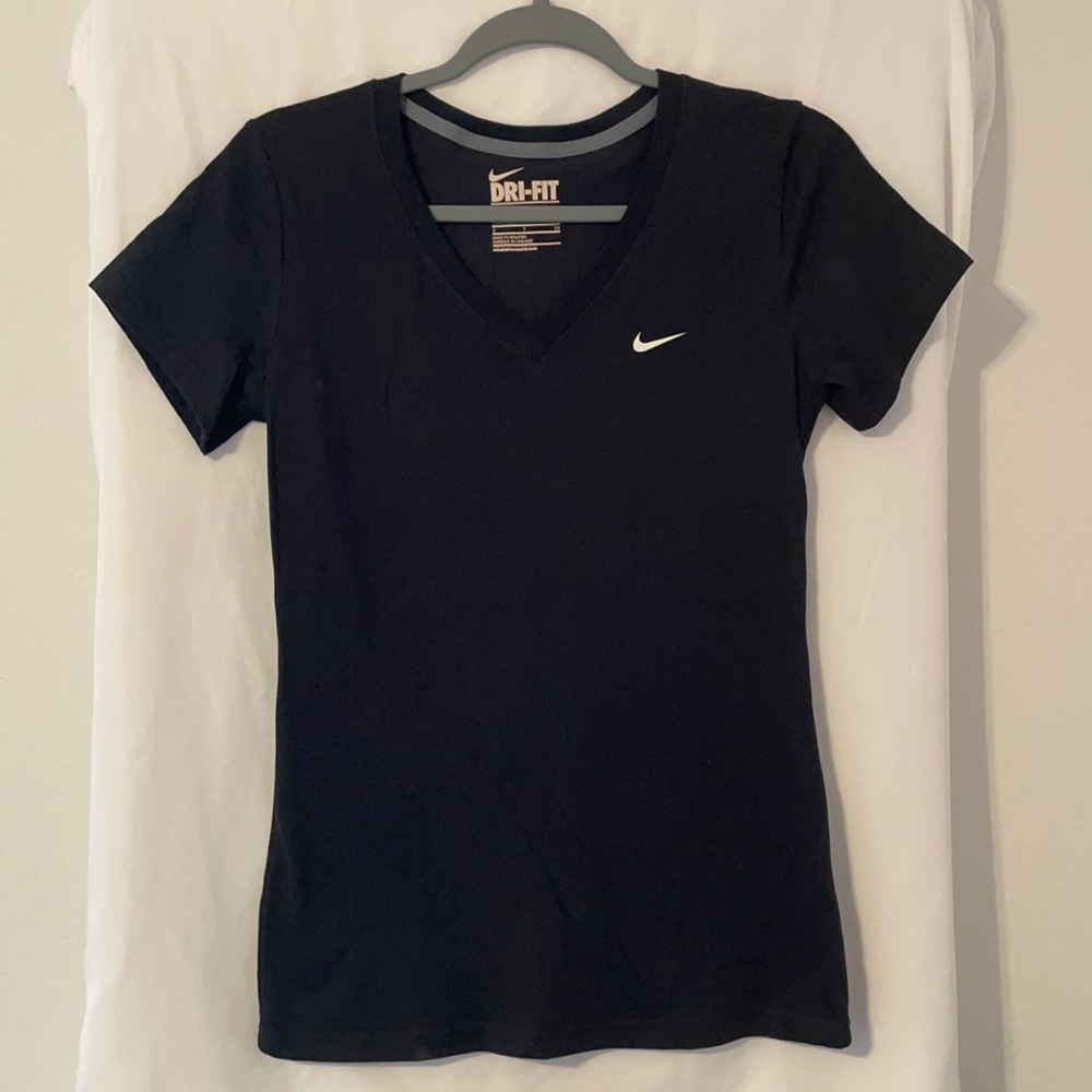Nike Sport V-neck T-shirt